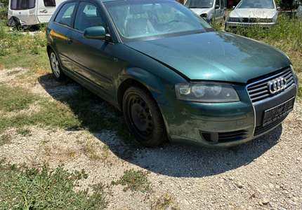 Audi 1.6i BGU. 102kc,  2004г. На части. image