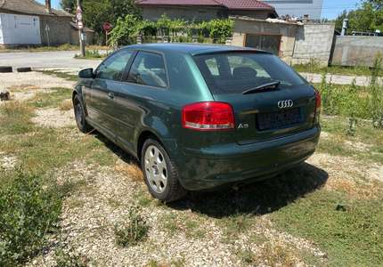 Audi 1.6i BGU. 102kc,  2004г. На части. image