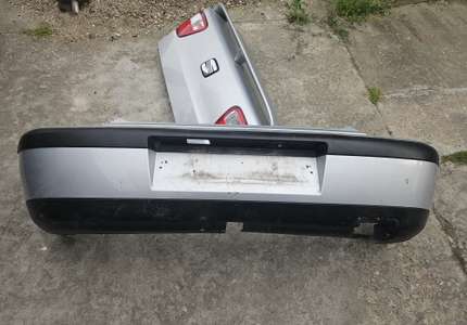 Продавам задна броня за сета кордоба image