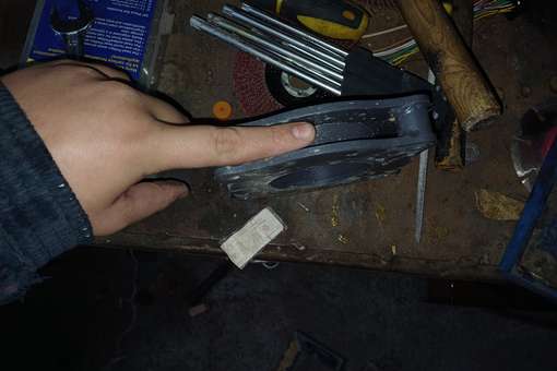 Продавам дистанционни втулки за тоарег 2002г-2007г image