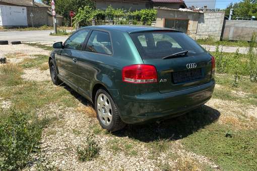 Audi 1.6i BGU. 102kc,  2004г. На части. image