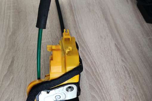 Брава предна лява hyundai I30 2012-2017 image